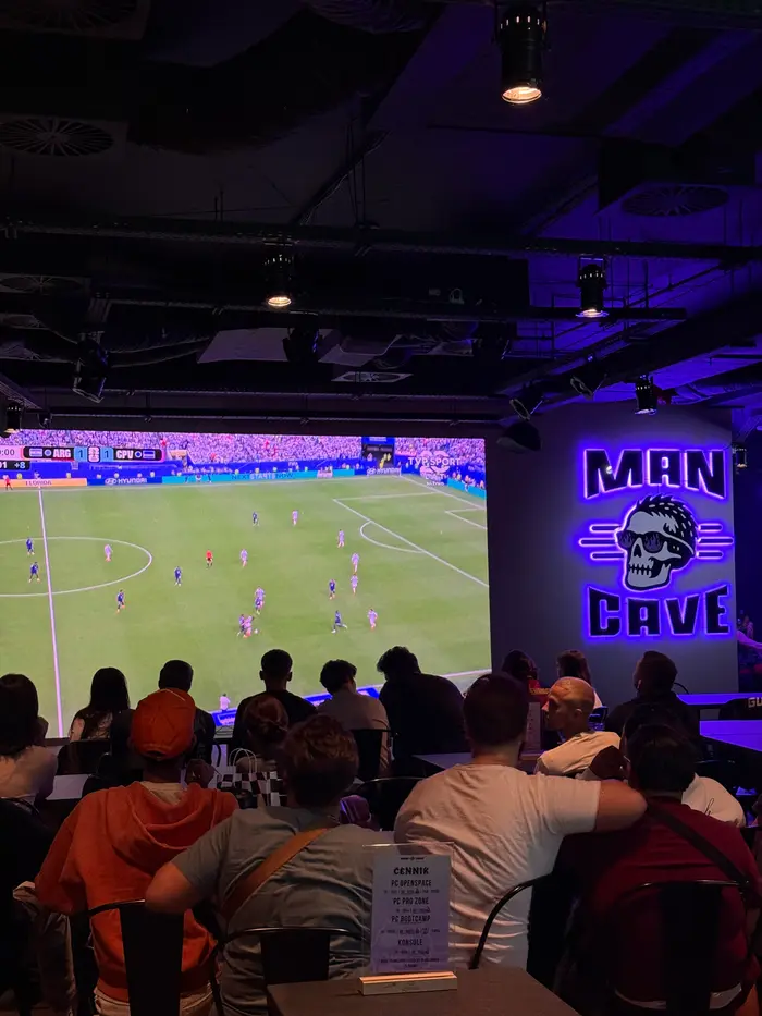 Man Cave Wrocław – zdjęcie 11